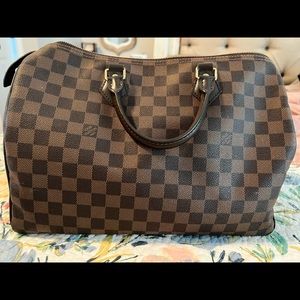 Louis Vuitton Speedy